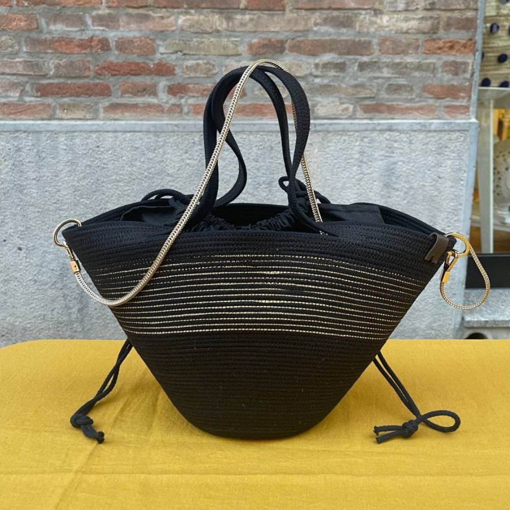 BORSA MARILYN - Colore: NERO / ORO - Misure: 16 x 32 cm